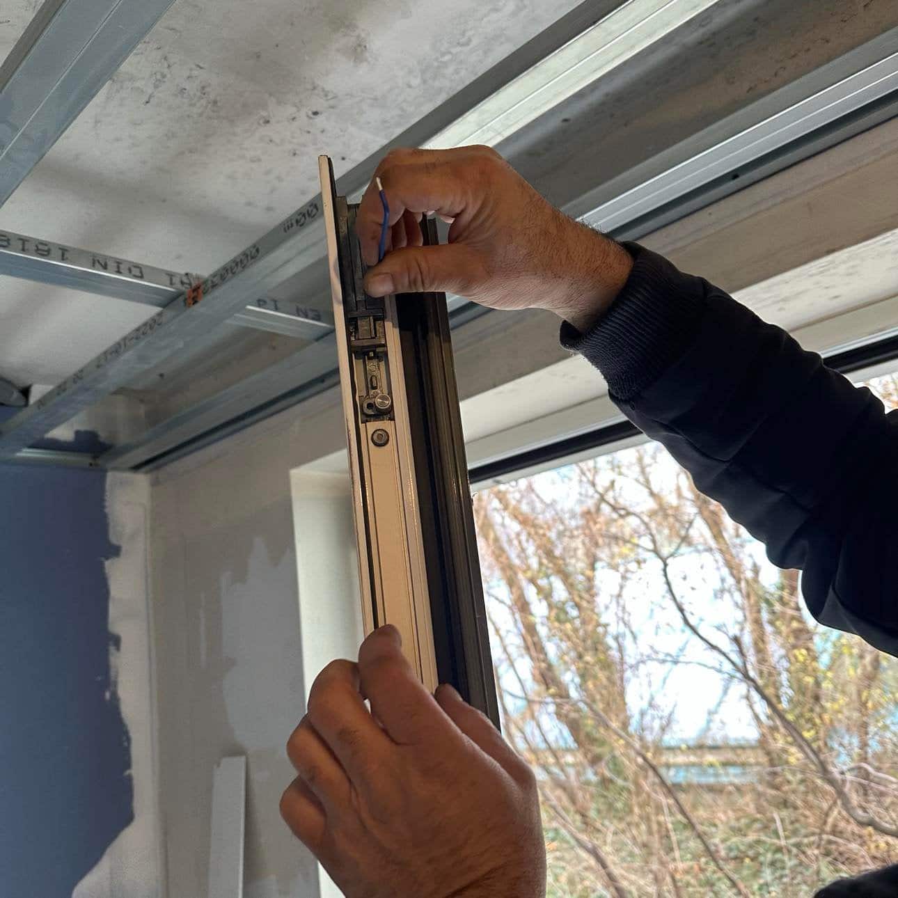 Fensterreparatur Wien Fachbetrieb Reparatur von Fenstern Beschläge und Dichtungen